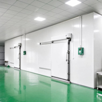 Grand projet de chambre froide industrielle, entrepôt frigorifique commercial avec unité de réfrigération pour atelier de transformation alimentaire