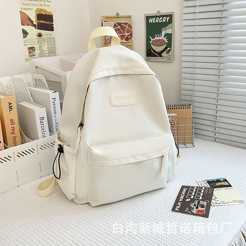 White without pendant