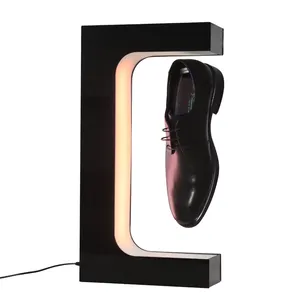 Dönen renkli LED ışık manyetik levitasyonunun ayakkabı teşhir standı