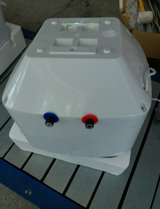 Les petits <span class=keywords><strong>chauffe</strong></span>-<span class=keywords><strong>eau</strong></span> électriques muraux installés <span class=keywords><strong>sous</strong></span> ou au-dessus de l'évier ont un aspect très élégant et sont à prix raisonnable. - Product Image 4