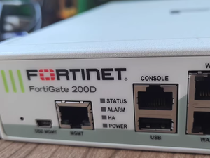 FG-200D verwendete Original <span class=keywords><strong>Firewall</strong></span> 16-Port Gigabit <span class=keywords><strong>Firewall</strong></span> Security Appliance 200D - Product Image 6