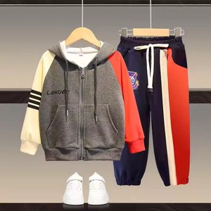 Nuevo Conjunto Infantil de Otoño/Invierno al por Mayor con Sudadera con Capucha de Terciopelo Cálida, Transpirable y Moderna, Conjunto de Dos Piezas - Product Image 5