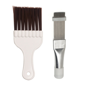Brosse à poils en plastique de 5 mm d'épaisseur pour le nettoyage du radiateur et de la climatisation de voiture, avec manche en matériau PP - Product Image 1