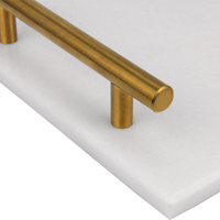 Plateau en marbre rectangulaire de luxe avec poignées dorées Plateau de service en marbre Plateau personnalisé blanc avec poignées