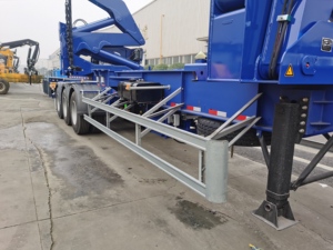 Remolques de Camión Semirremolque para Contenedores de 20 Pies y 40 Pies CIMC con Elevador Lateral Autocargable - Product Image 3
