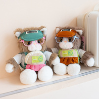 Peluche chat personnalisée en gros, jouet en peluche doux avec visière, lunettes et sac à dos, adorable poupée chaton, cadeau pour enfants