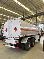 Camion-citerne HOWO 371 6x4, véhicule de transport de carburant lourd, camion de livraison d'huile, de diesel, d'essence et de pétrole à vendre
