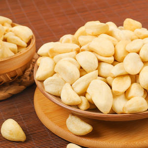 กระเทียมทอดเค็มเนื้อแข็งขนมผักและผลไม้บรรจุในถุง - Product Image 4