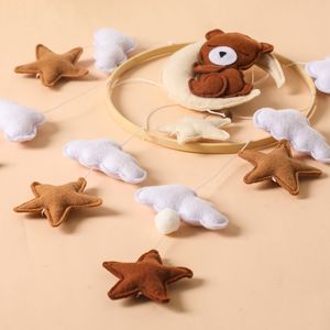 Vente en Gros Neutre Beige Nuage Etoile Lune Feutre Ours Endormi Berceau en Bois Mobile pour Bébé pour Chambre <span class=keywords><strong>de</strong></span> Bébé - Product Image 3