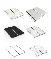 Carreau de plafond en PVC imperméable blanc brillant avec une ligne argentée pour panneau de salle de bain douche murale humide