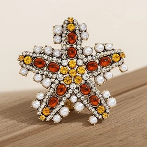 Broche Étoile de Mer Exagérée Robuste, Luxe Léger, Rétro, Perle, Étoile à Cinq Branches, Épingle de Corsage Haut de Gamme, Bijou - Product Image 5