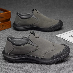 Chaussures de sécurité pour hommes - Bottes basses imperméables les plus vendues pour l'été, adaptées à une utilisation en extérieur - Product Image 1