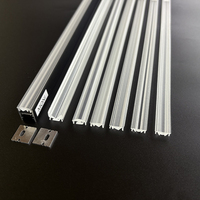 Précision 45 °   Lentille asymétrique simple pour éclairage sur rail LED linéaire, diffuseur de faisceau spot pour magasin, entrepôt, couloir