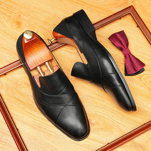Zapatos formales de hombre de alta gama, cómodos, con cordones, suela antideslizante y diseño con inserciones, para bodas y fiestas. - Product Image 1