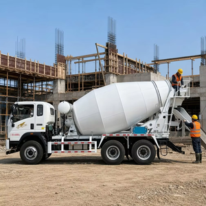 Camion malaxeur blanc à prix d'usine avec bande réfléchissante de sécurité, cage latérale et boucles d'arrimage - Product Image 6