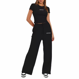 Nouvel ensemble décontracté 2 pièces pour femme : haut plissé à manches courtes et pantalon skinny taille haute, sportswear uni, printemps, écoresponsable - Product Image 3