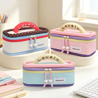 Estuche para Lápices al por Mayor, Bolsa de Maquillaje Kawaii Pastel, Estuche Vertical para Lápices con Asa Acolchada, Logotipo Personalizado, Venta Directa de Fábrica