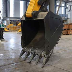 Maquinaria de Construcción, Excavadora Hidráulica de 30 Toneladas con Martillo Rompedor - Product Image 4