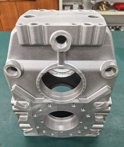 定制A356铝铸件外壳/重力铸造/冷却模具铸造零件 - Product Image 3