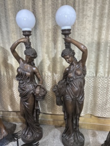 Tùy Chỉnh Cuộc Sống Kích Thước Nghệ Thuật Hiện Đại Bronze Couple Nhảy Múa Bức Tượng Người Đàn Ông Và Người Phụ Nữ Lãng Mạn Bức Tượng Tùy Chỉnh Kích Thước Đúc Kim Loại - Product Image 3