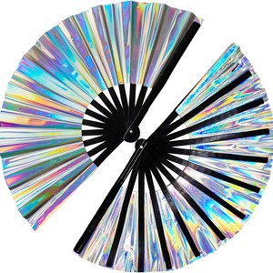 Grand ventilateur à main avec design d'art populaire pour une utilisation <span class=keywords><strong>rave</strong></span> ou souvenir Technique peinte à la main - Product Image 1