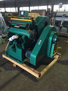 Manual Paper Cardboard Die Cutting and Creasing Machine with PLC 2200W Motor Power for Corrugated Carton <b>Box</b> Making CE Certified - Product Image 3