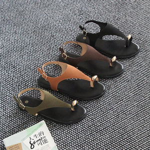 Sandales plates pour femmes de style plage tendance - Sandales pour femmes durables, antidérapantes, légères et confortables - Sandales en gros - Product Image 1