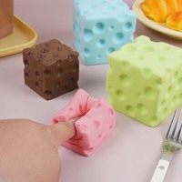 Jouet anti-stress en mousse PU en forme de fromage, cube de fromage souple à remontée lente, jouet à presser