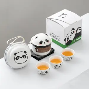 Ketel teh keramik Panda 3D lucu, Set cangkir Infuser dengan tas Set teh perjalanan