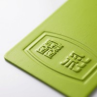 Peinture en poudre époxy polyester thermodurcissable à effet transparent couleur bonbon pour meubles, vélos et pièces de moto