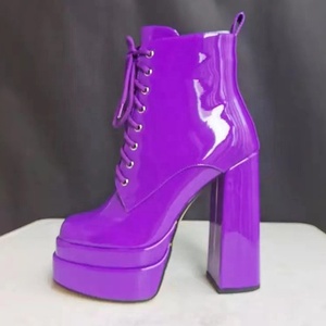 Nuevo estilo, material brillante de patente, punta cuadrada, <span class=keywords><strong>plataforma</strong></span> de doble capa, <span class=keywords><strong>botas</strong></span> de tacón alto, botines con <span class=keywords><strong>cordones</strong></span> para mujer - Product Image 2