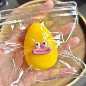 ของเล่นบีบลดความเครียดรูปไข่ยักษ์นุ่มนิ่มสีสันสดใส ทำจาก TPR เหมาะสำหรับเด็กและผู้ใหญ่ ขายส่ง - Product Image 2