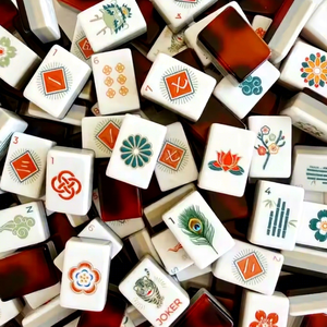 Tuiles de Mahjong japonaises modernes portables en écaille de tortue – Précommande disponible - Product Image 1