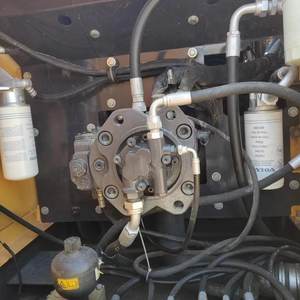 Équipement de Construction Volvo d'origine suédoise Volvo EC210D, pelle d'occasion en vente à Shanghai - Product Image 3