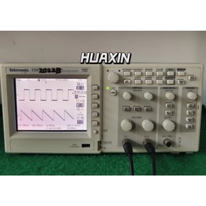 Osciloscopio Digital de Dos Canales Tektronix TDS2022B, 200MHz 2CH - Product Image 1