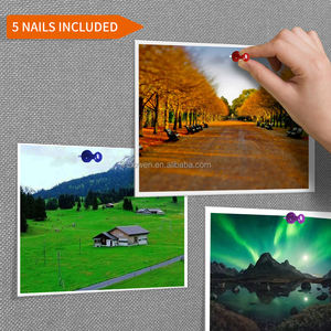 กระดานข่าวปิดล้อม KBW 24 "X 36" ประตูเดียวพร้อมกุญแจล็อคเพื่อความปลอดภัยทนทานและติดตั้งง่ายสำหรับสำนักงานโรงเรียน - Product Image 2