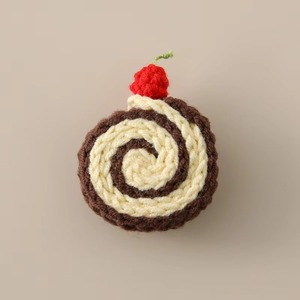 Magnifique aimant décoratif pour réfrigérateur en forme de nourriture, fait main au crochet - Product Image 5