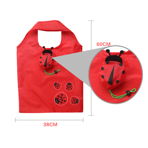 Sac de courses pliable réutilisable en polyester écologique personnalisé, imperméable, motif animal, sac fourre-tout mignon en forme de <span class=keywords><strong>coccinelle</strong></span> - Product Image 4