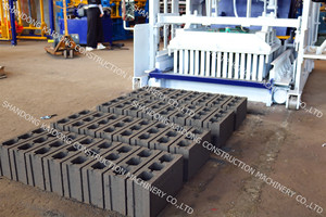 Motor tragbare Betonblock herstellungs maschine bewegliche Ziegel herstellungs maschine Eiablage block maschinen für Anlage - Product Image 3