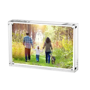 Custom Christmas Gift Family Wedding Plastic Acrylic Crystal Picture Photo Frame Stand