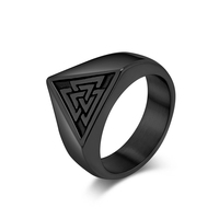 Bague pour homme en acier inoxydable, style vintage nordique germanique viking Valknut, nœud triangulaire d'Odin, bijoux de mode pour homme, bague raffinée