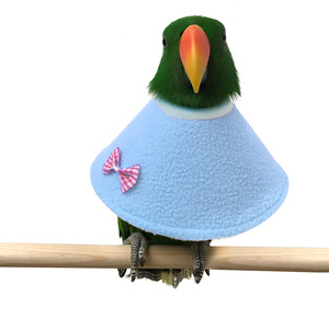 Collarín Cónico Ajustable para Pájaros y Loros, Collar Protector Elizabethano Antimordiscos para Recuperación de Loros - Product Image 1