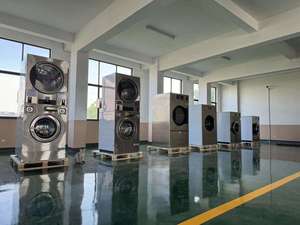 <span class=keywords><strong>Lave</strong></span>-<span class=keywords><strong>linge</strong></span> et sèche-<span class=keywords><strong>linge</strong></span> superposés à monnayeur pour usage commercial - Product Image 5