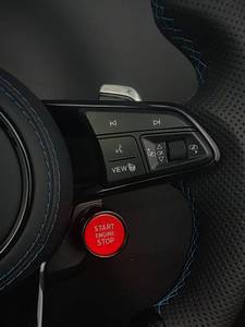 Volante de Fibra de Carbono con Franja Personalizada y Logotipo RS para <span class=keywords><strong>Audi</strong></span> A3/A4/<span class=keywords><strong>A5</strong></span>/A6/A7/S3/S4/S5/RS3/RS4/RS5/RS6/R8/Q5/Q7/A8, Material Personalizado - Product Image 6