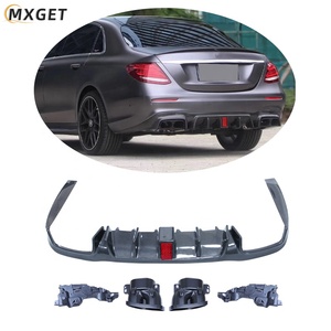 Sortie d'usine fibre de carbone B Style lèvre de diffuseur arrière pour <span class=keywords><strong>Mercedes</strong></span> Benz classe E W213 diffuseur 2016-2020 avec embouts d'échappement - Product Image 3