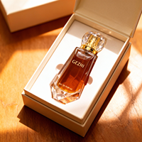 Stock d'usine : flacons de parfum en verre vides rectangulaires distinctifs de 30 ml, 50 ml et 100 ml. Boîtes d'emballage et bou