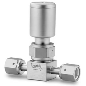 Válvula de fuelle Swagelok SS-BNV51-DU-C de acero inoxidable para control de automatización industrial - Product Image 1