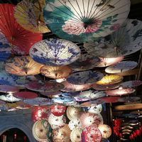 Parapluies de décoration de plafond chinois japonais Accessoires de danse artisanale Parasols Parapluie en papier huilé de soie fait à la main