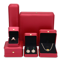 Boîte d'emballage pour bijoux en cuir PU avec logo personnalisé FADELI et boîte pour bracelet