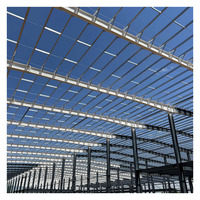 Bâtiments industriels préfabriqués en acier lourd, conçus efficacement, pour entrepôts et ateliers, avec une grande expérience de la cintrage.